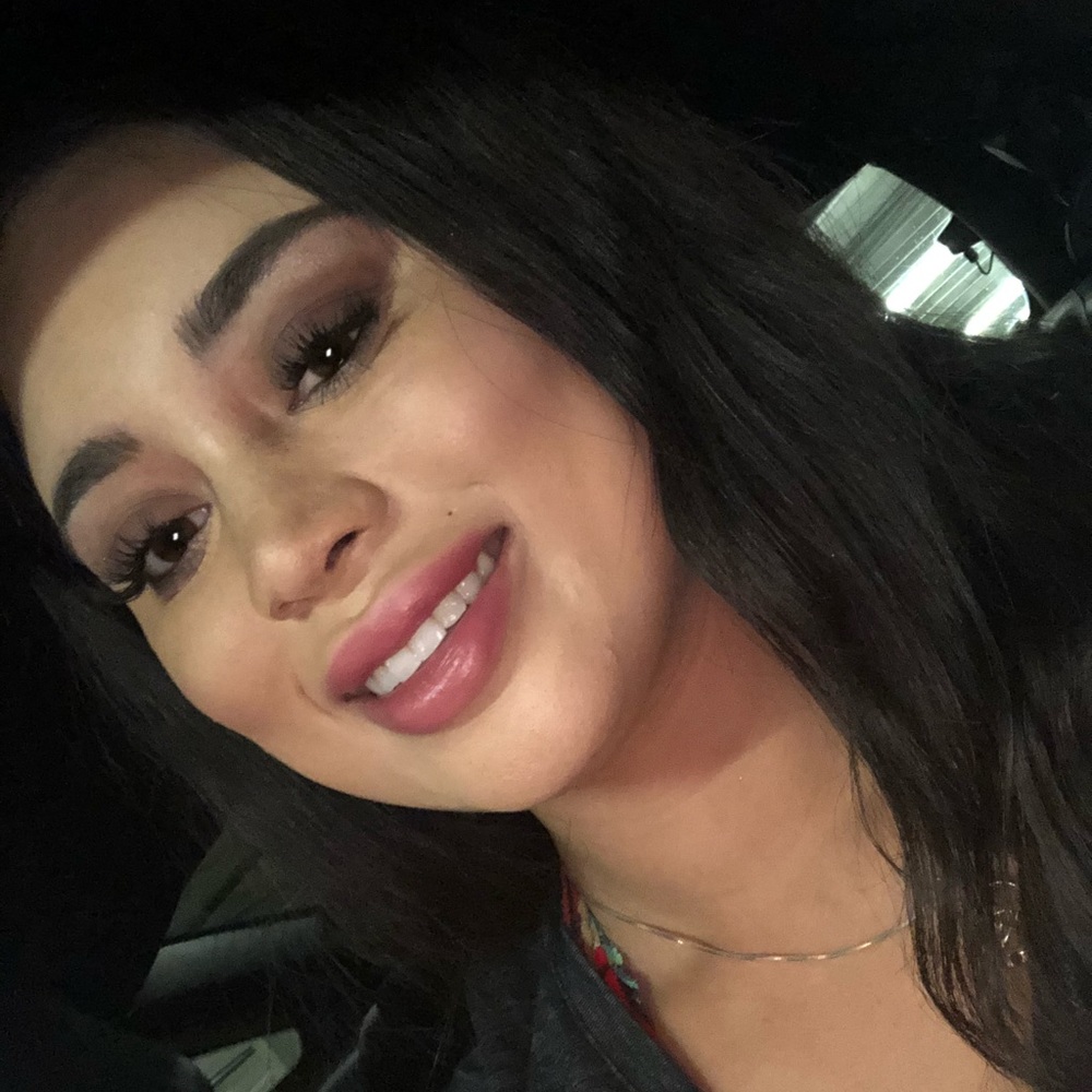 Meet your Posher, Kyla